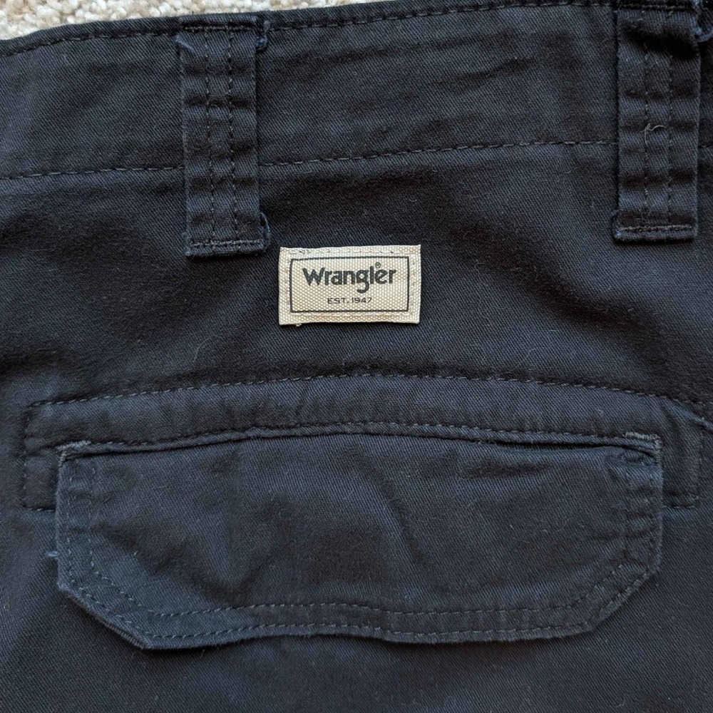 Wrangler Regular Taper Cargo Pants Mens 42x30 Black - Picture 5 of 6